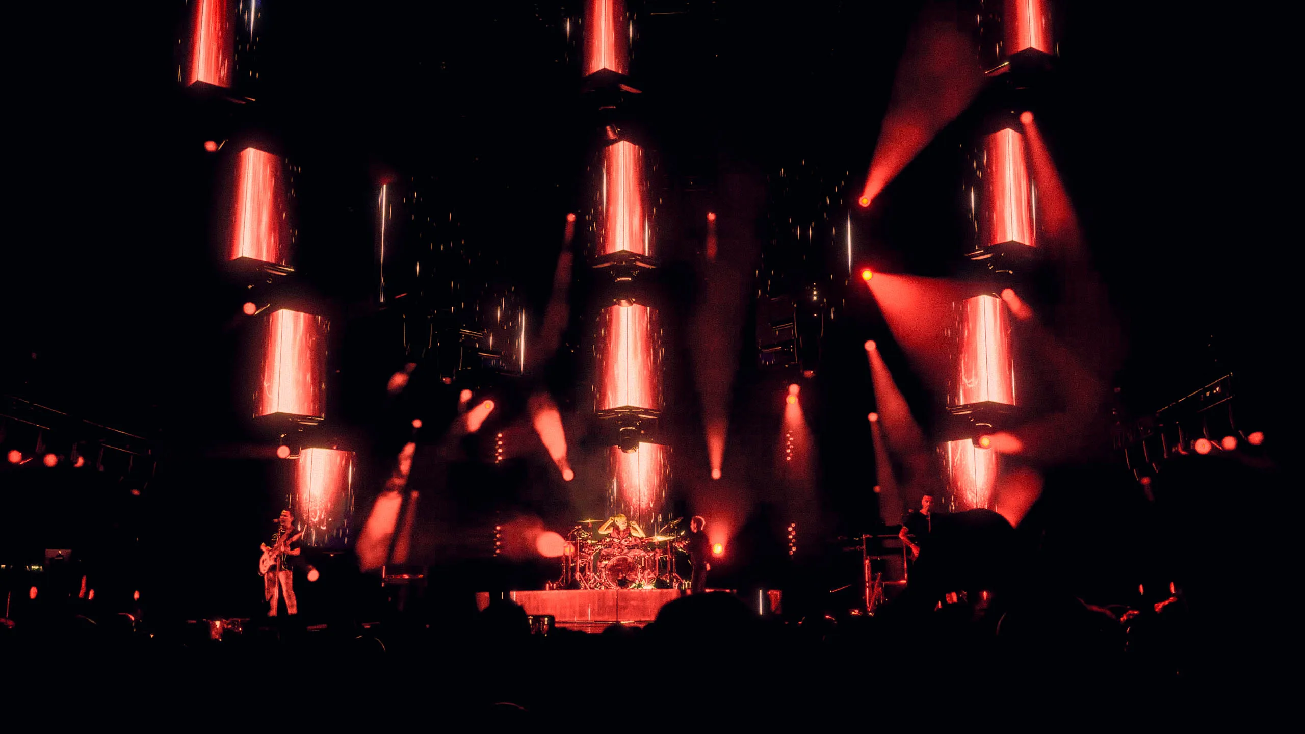 Muse - The WOW! Signal Tour